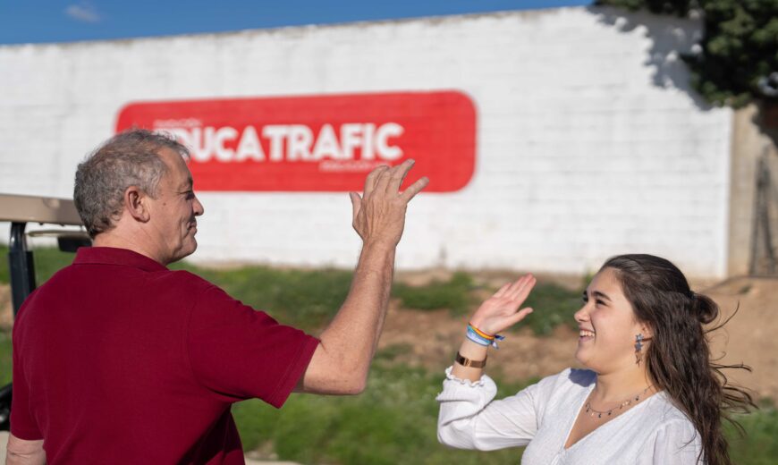 Qué es un curso de conducción segura homologado por la DGT y en qué se diferencia