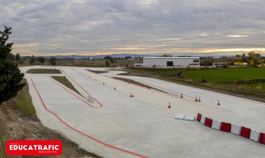 Garrapinillos: el circuito de conducción segura más completo de Aragón